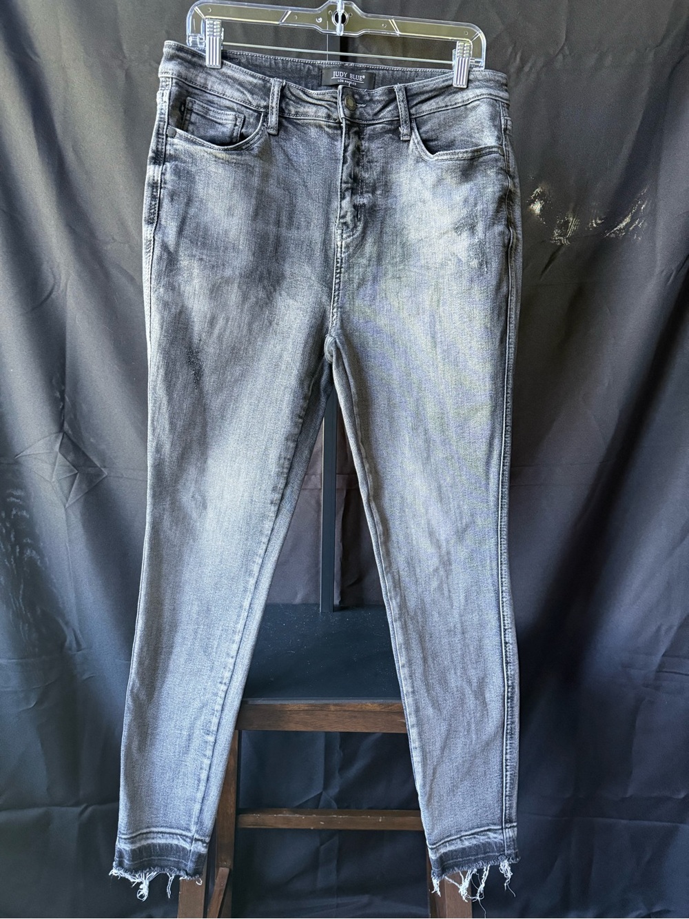 Judy Blue Light Gray Washed Skinny Jeans